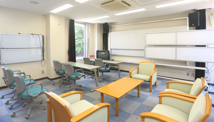 小ホール